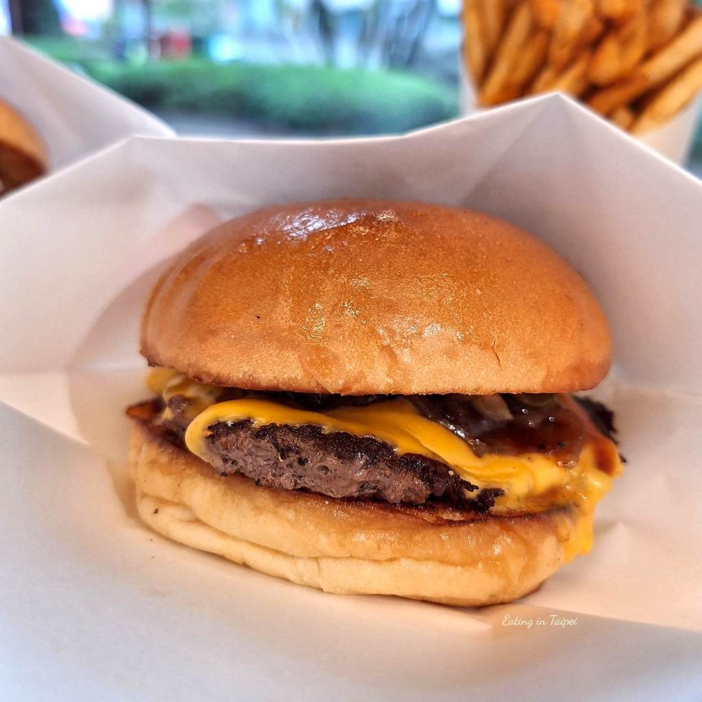 Chubby Burger hot city chubby